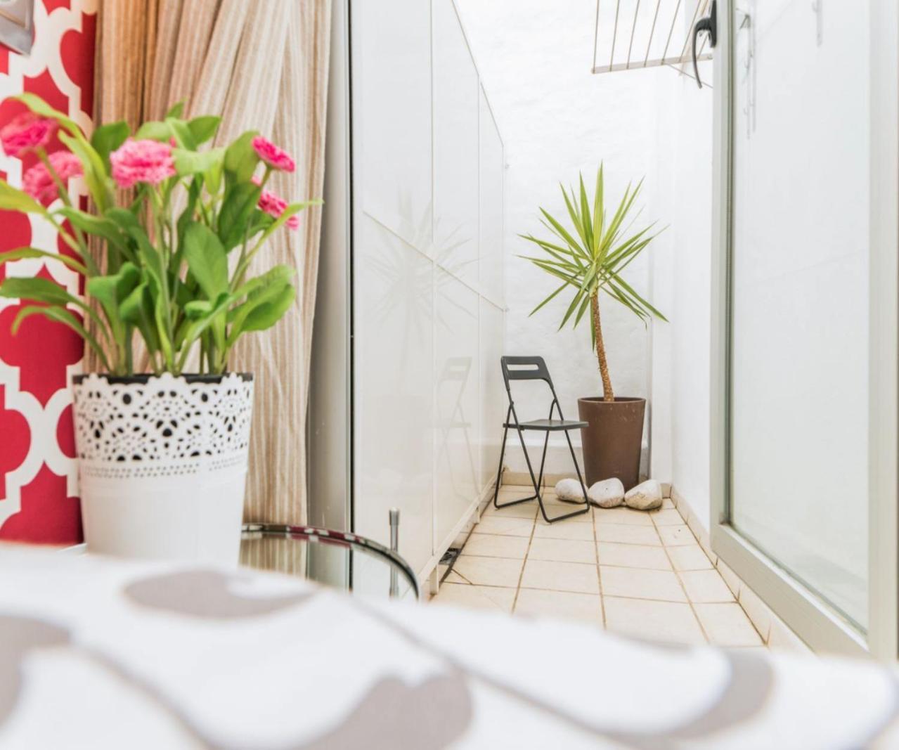 Apartmán Trinidad Con Parking By Dossan Màlaga Exteriér fotografie
